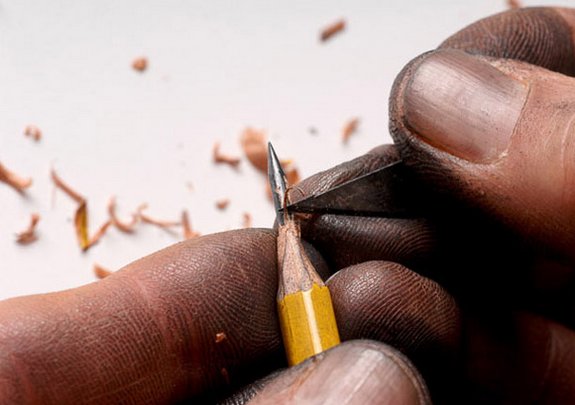 Pencil Tip Micro Sculptures By Dalton Ghetti