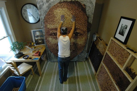 giant portraits 04 in Giant Portraits Made From Thousands of Repurposed Wine Corks