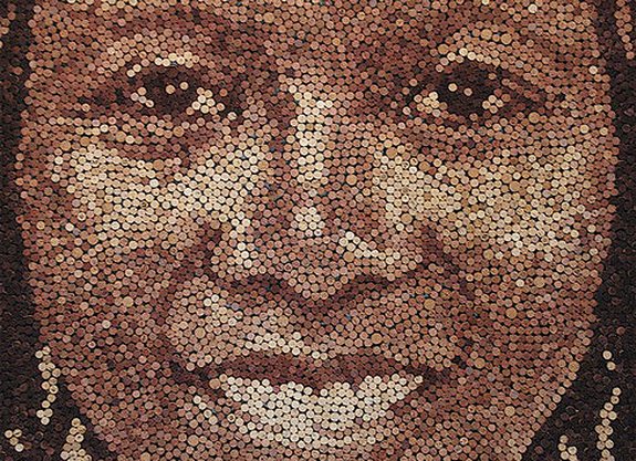 giant portraits 06 in Giant Portraits Made From Thousands of Repurposed Wine Corks