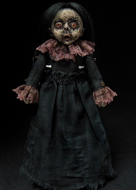 creepy doll 09 in Weird Voodoo Like Dolls Art