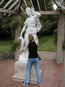 Messing Around With Statues; 24 Most Funny Photographs