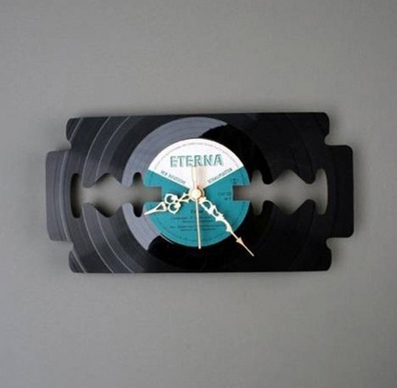vinyl clocks 02 in Top 8 Awesome Vinyl Clocks