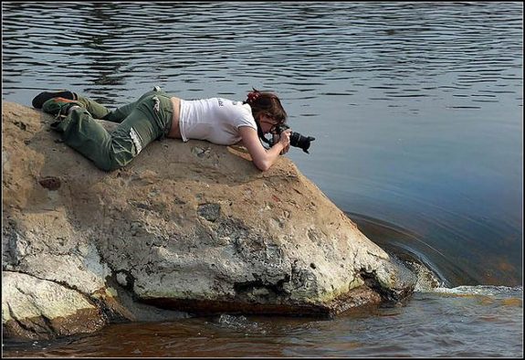 funny photographers 13 in 36 Photographers That Would Do Everything to Get That Photo Right