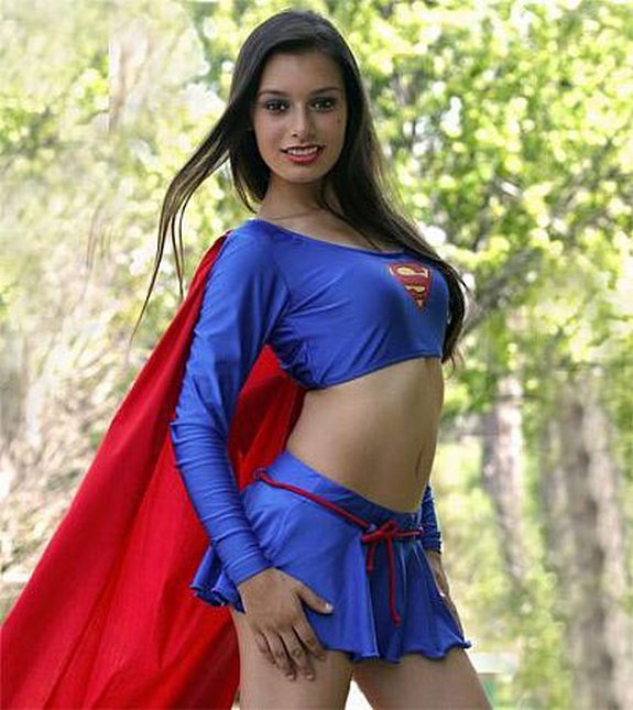 famous as super girls 22 in Famous Beauties as Super Girls