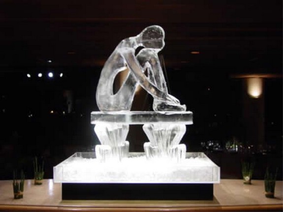 captivating ice sculptures beyond your imagination 01 in Top 10 Most Imaginative Ice Sculptures