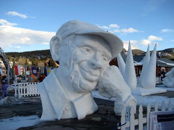captivating ice sculptures beyond your imagination 09 in Top 10 Most Imaginative Ice Sculptures