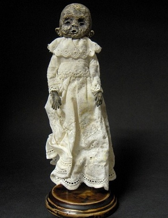 creepy doll 06 in Weird Voodoo Like Dolls Art
