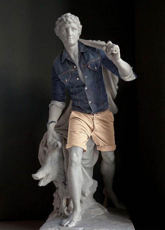 classic sculptures dressed in modern outfits 03 in When Classic Sculptures Meet Todays World
